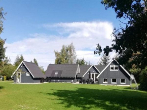 Holiday Home Ingalil - 650m from the sea by Interhome, Bogø By